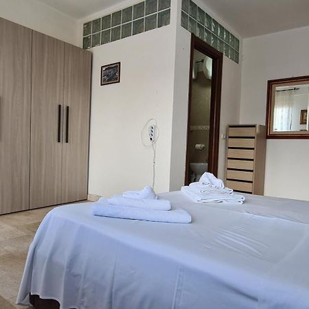 Em Holiday Apartment Quartu Sant'Elena Bagian luar foto