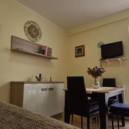 Em Holiday Apartment Quartu Sant'Elena Bagian luar foto