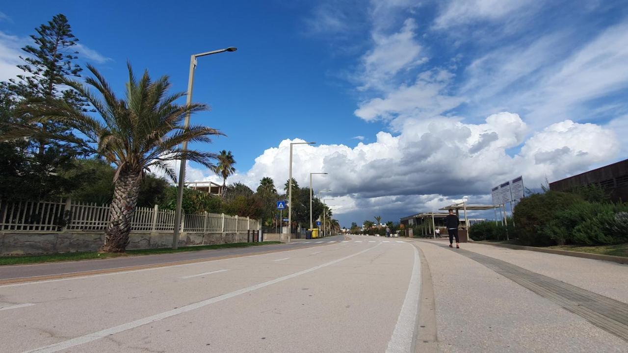 Em Holiday Apartment Quartu Sant'Elena Bagian luar foto